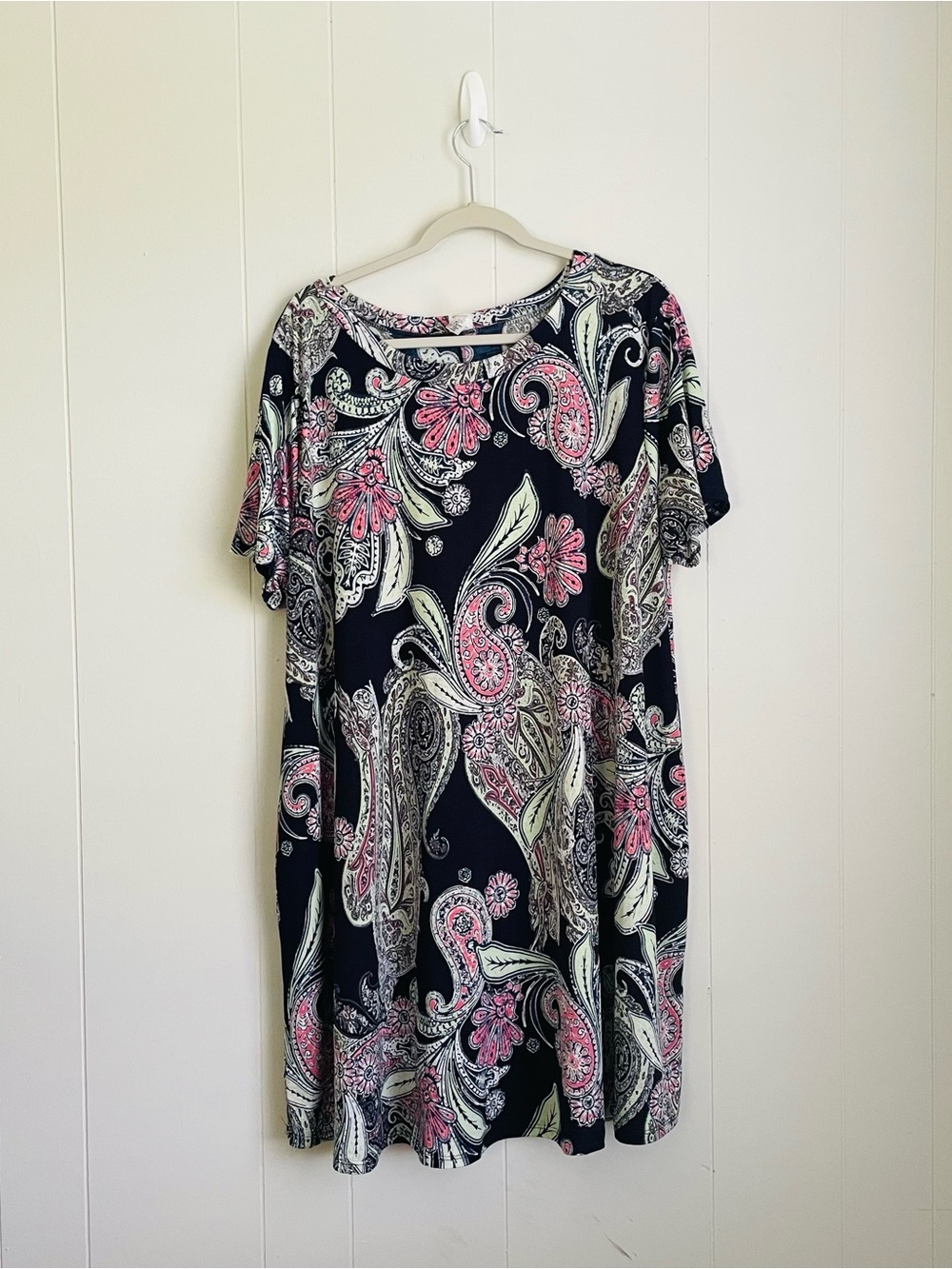 Sew in Love 3X Women’s Paisley Print Midi Knee-Length Dress Navy Pink